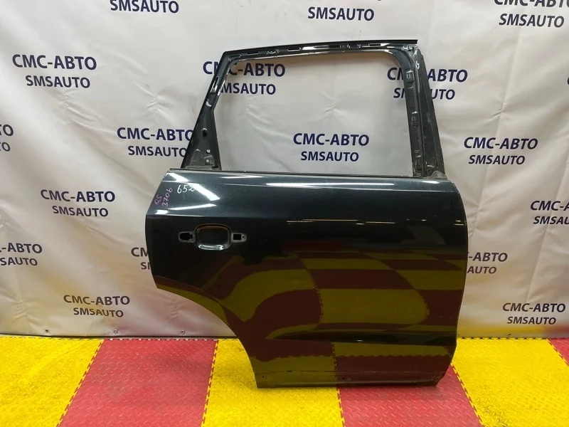 Дверь Audi Q5 8R0833052B 8R 3.2 CAL, задняя правая
