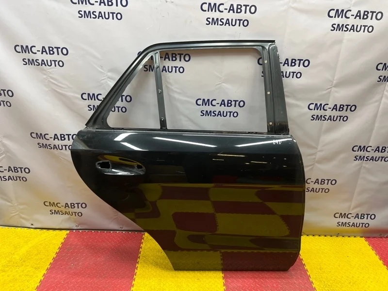 Дверь Mercedes-Benz ML A1667300205 W166 642.826, задняя правая