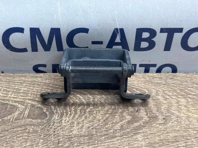 Петля багажника Volvo V90 Cross Country 2018 31420134 V90 CROSS COUNTRY 2.0 B4204T27