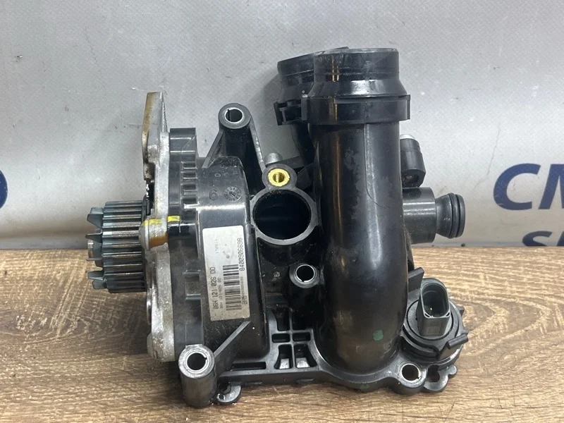 Помпа системы охлаждения Audi A5 06H121026DR 8T 2.0T CDN