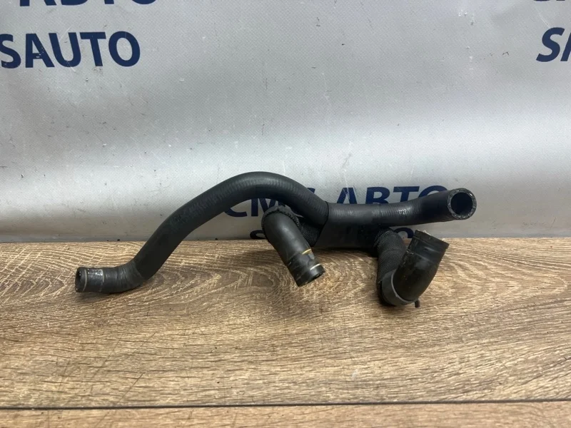 Патрубок охлаждения Audi A5 06H121057AN 8T 2.0T CDN