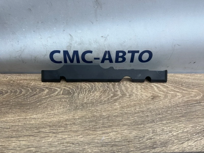 Крышка Audi A7 06E103936C C7 3.0 CGW, правая