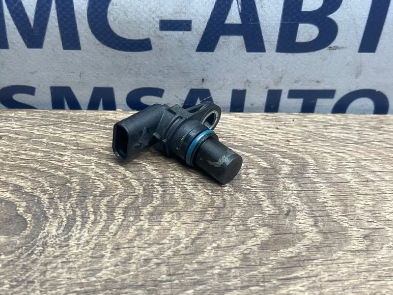 Датчик распредвала Audi A7 07L905163B C7 3.0 CGW