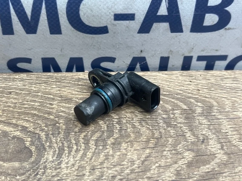 Датчик распредвала Audi A7 07L905163B C7 3.0 CGW