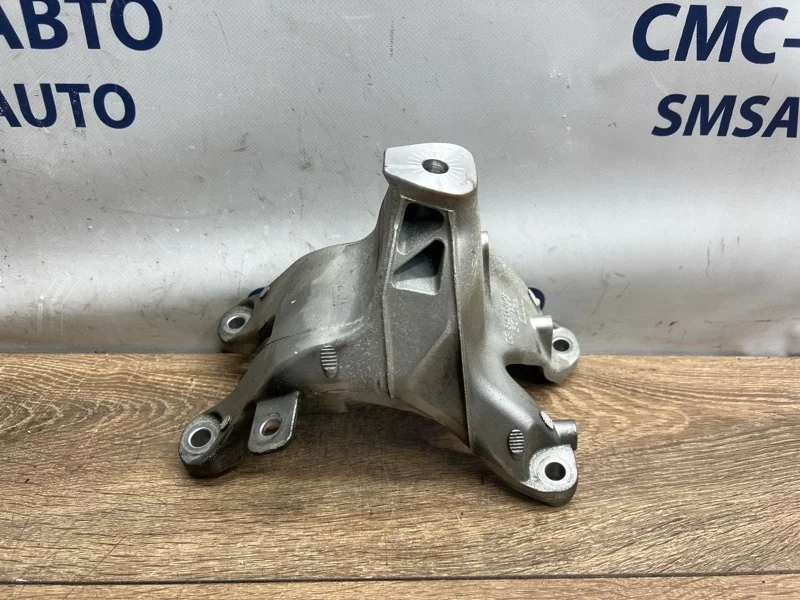 Кронштейн ДВС Audi A5 8K0199308BD 8T 2.0T CDN