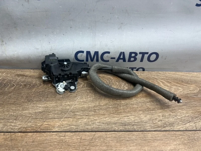 Замок багажника Mercedes-Benz E-Class A2047500185 C207 271.860
