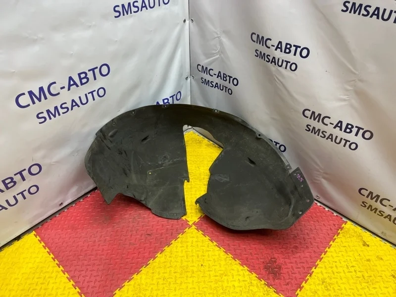 Подкрылок Volvo XC90 31353708 ХС90 3.2 B6324S, передний левый