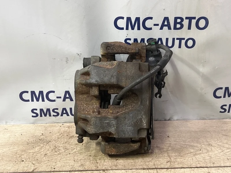 Суппорт Mercedes-Benz ML 2012 A1664210581 W166 642.826, передний левый