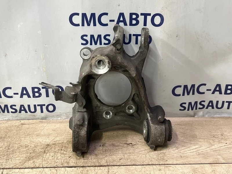 Кулак поворотный Audi A8 2011 4H0505432D D4 4.2 CDR, задний правый