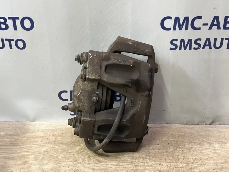 Суппорт Mercedes-Benz E-Class 2012 A2044213581 W212 271.860, передний левый