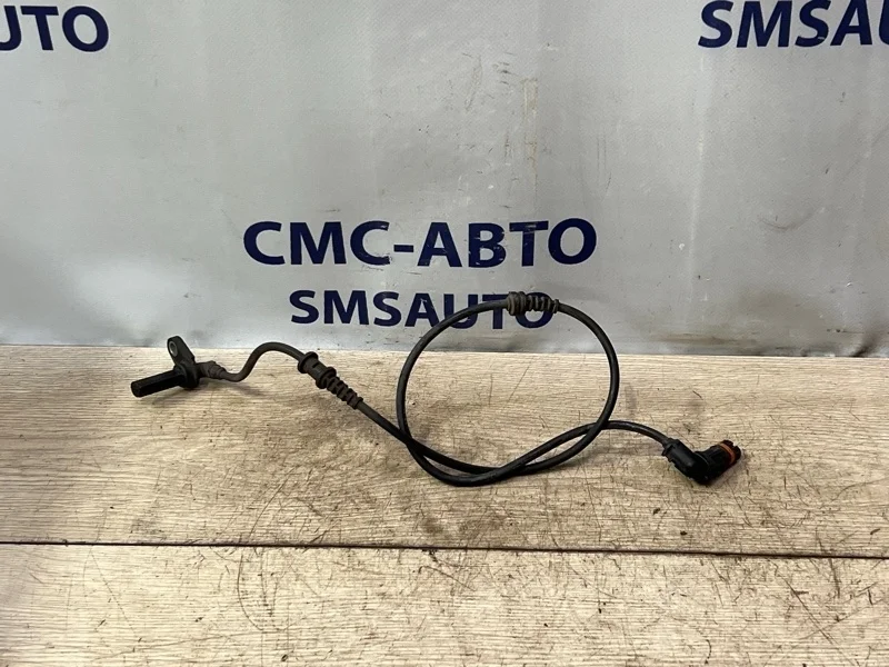 Датчик АБС ABS Mercedes-Benz E-Class 2012 A2125400217 W212 271.860, передний правый