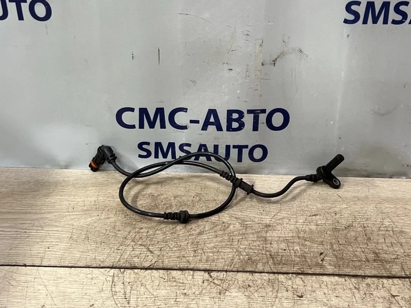 Датчик АБС ABS Mercedes-Benz E-Class 2012 A2125400217 W212 271.860, передний правый