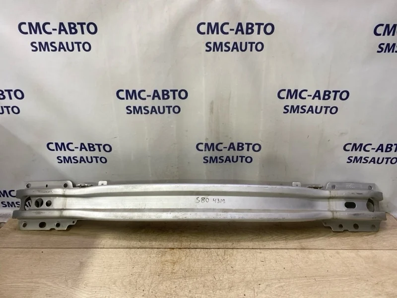 Усилитель бампера Volvo S80 30791152 С80 4.4 B8444S
