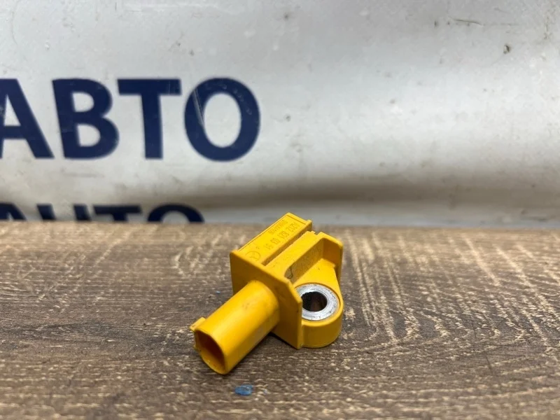 Датчик Mercedes-Benz E-Class 2012 A2128210351 W212 271.860