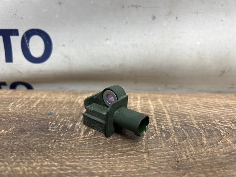 Датчик ускорения Mercedes-Benz E-Class 2012 A1729056000 W212 271.860