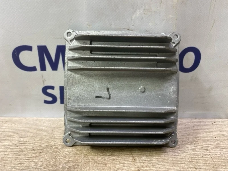 Блок управления фарой Mercedes-Benz ML 2012 A1668203689 W166 642.826