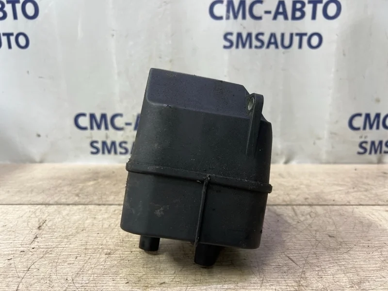Маслоуловитель Volvo XC90 2006 8692211 ХС90 2.5 B5254T2