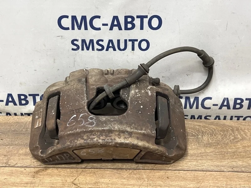 Суппорт Audi A7 2012 4G0615124B C7 3.0 CGW, передний правый