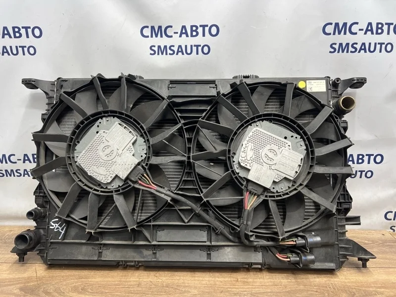 Кассета радиаторов Audi A8 2011 4H0121251B D4 4.2 CDR