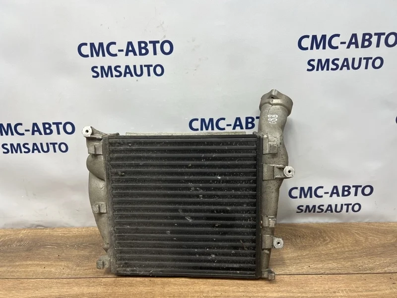 Интеркулер Porsche Cayenne 2011 95511063902 958 4.8. 4852, левый