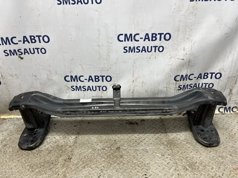 Усилитель бампера Volkswagen Touareg 2012 7P0807109B NF CGR, передний