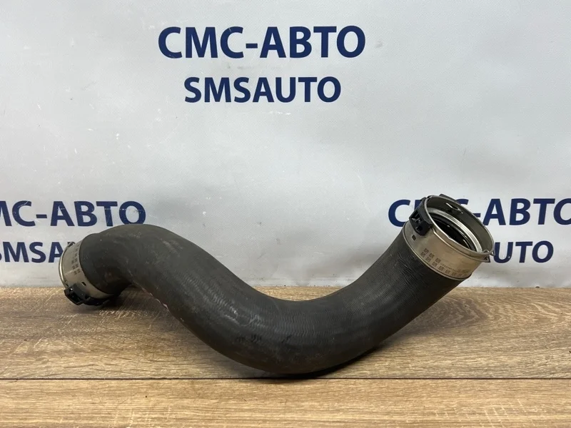 Патрубок интеркулера Mercedes-Benz E-Class 2012 A2045282582 W212 271.860, левый