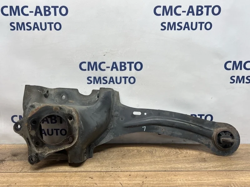 Кулак поворотный Volvo V40 31360698 V40 CROSS COUNTRY B5204T9, задний левый