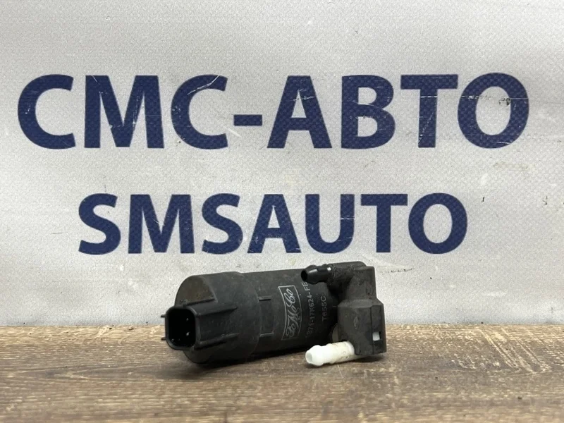 Насос омывателя стекла Volvo XC70 31349228 ХС70 3.0 B6304T4