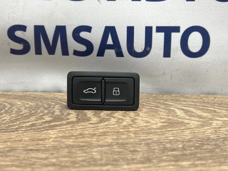 Кнопка багажника Audi A6 2015 4G0959831B5PR C7 2.0T CYP