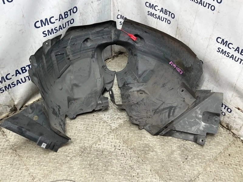 Подкрылок Mercedes-Benz E-Class A2076901330 C207 271.860, передний левый