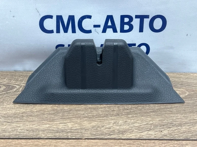 Замок двери багажника Volkswagen Touareg 2012 7P0827505G NF CGR, задний