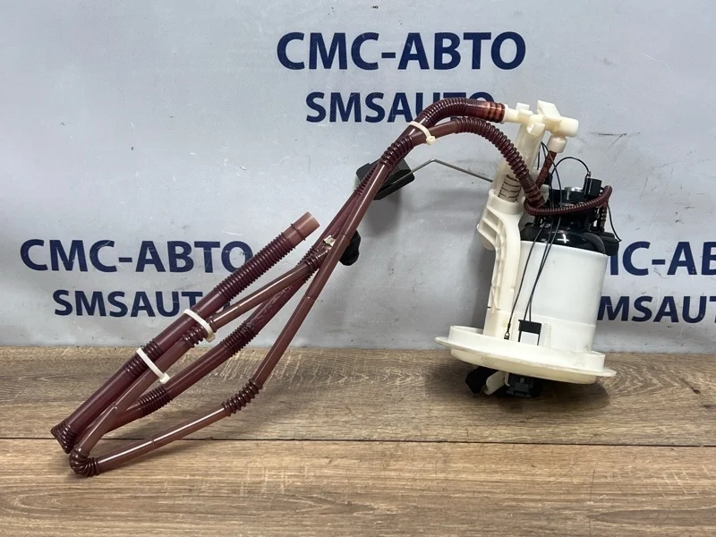 Бензонасос Mercedes-Benz GLK 2011 A2044704494 X204 272.948, левый