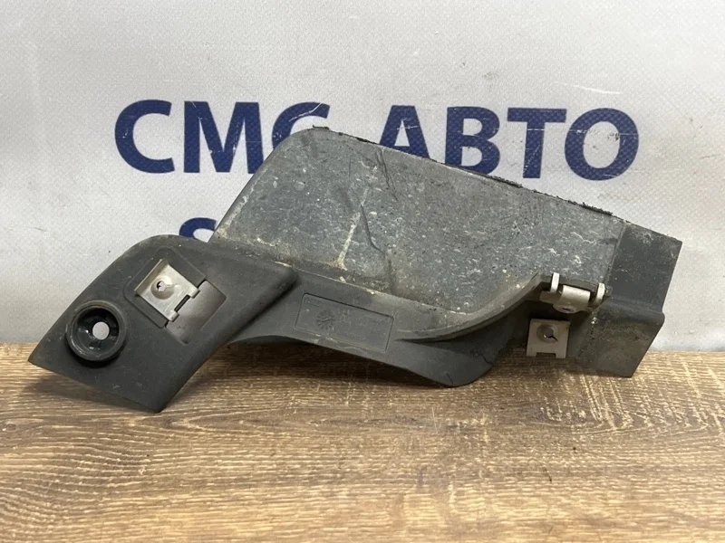 Брызговик Audi A8 2014 4H0807543 D4 4.0 CTG, передний левый