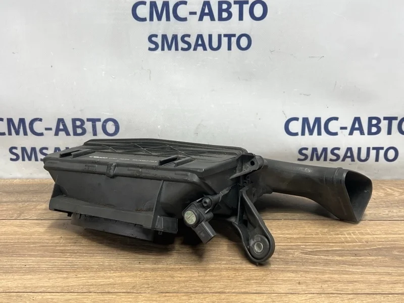 Корпус воздушного фильтра Mercedes-Benz ML 2012 A6420904301 W166 642.826, левый