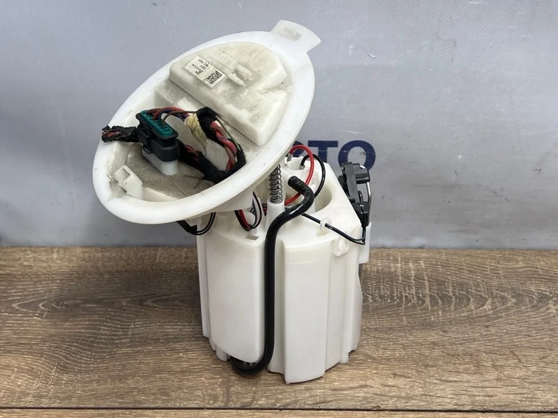 Бензонасос Mercedes-Benz E-Class 2012 A2044700294 W212 271.860