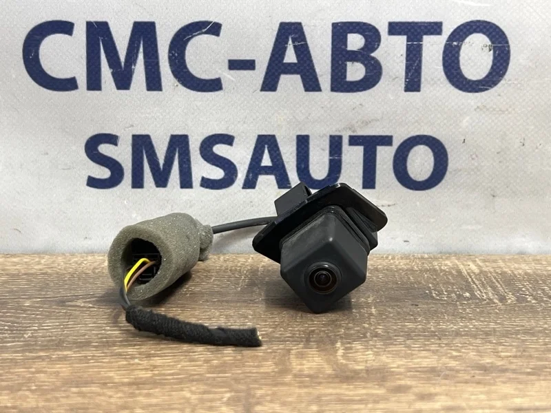 Камера заднего вида Mercedes-Benz E-Class 2012 A2128202797 W212 271.860