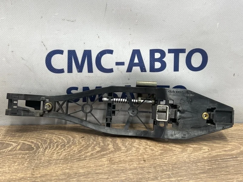 Кронштейн ручки двери Volvo XC90 31253177 ХС90 2.5 B5254T2, задний левый