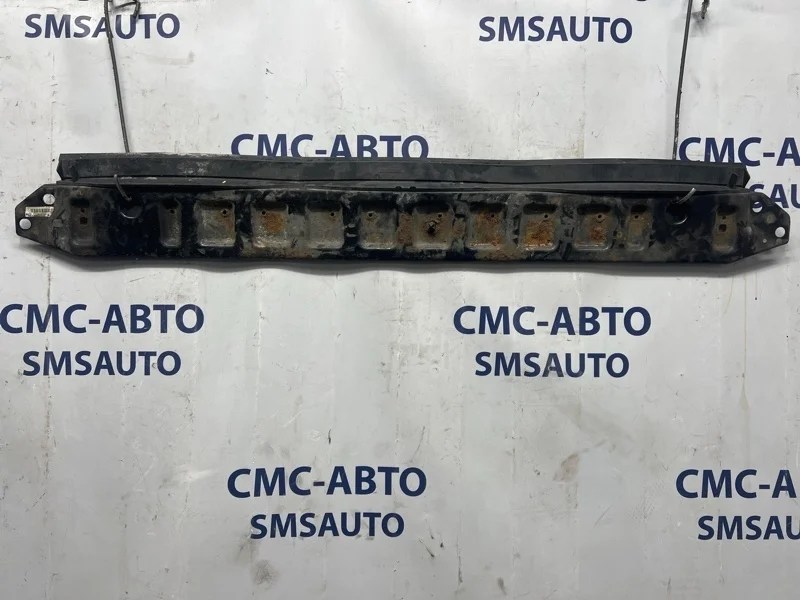 Кронштейн радиатора Volvo XC60 31368100 ХС60 B4204T6