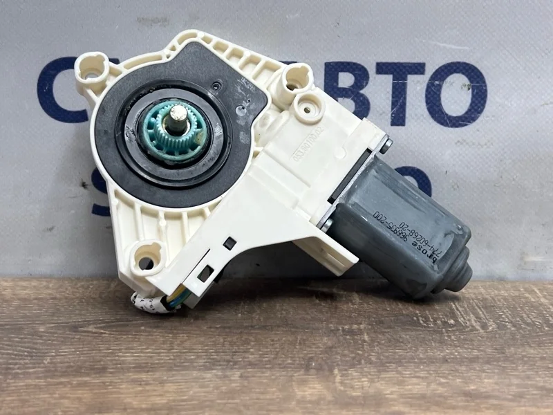 Моторчик стеклоподъемника Audi A6 2010 8K0959801B C6 2.8 CCE, передний левый