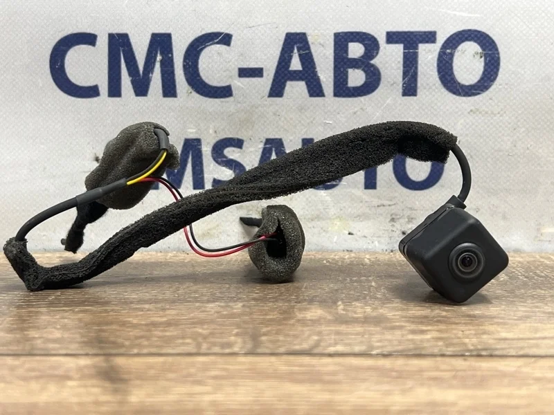 Камера заднего вида Audi A6 2010 4L0980551B C6 2.8 CCE