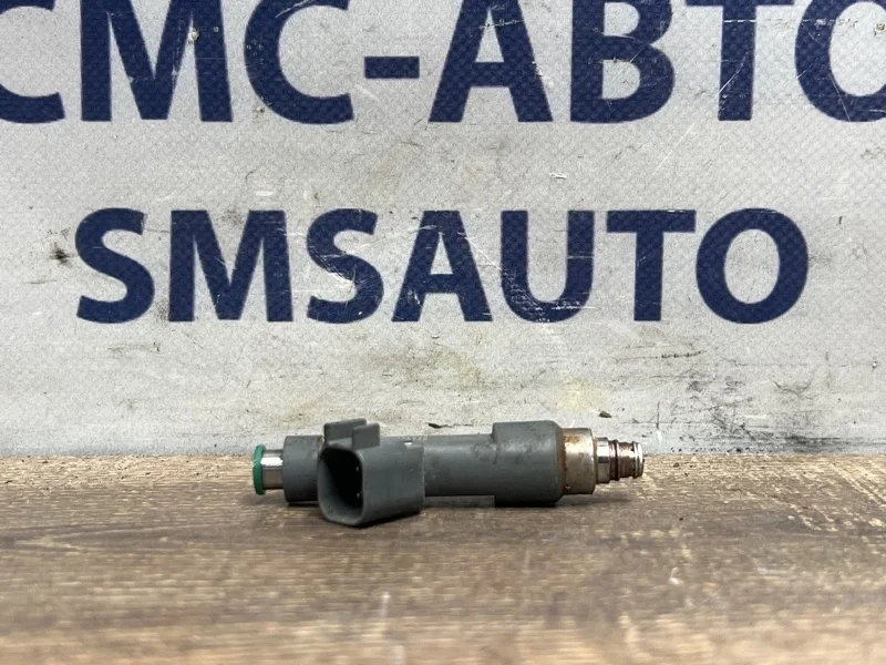 Форсунка топливная Volvo XC90 8653608 ХС90 4.4 B8444S