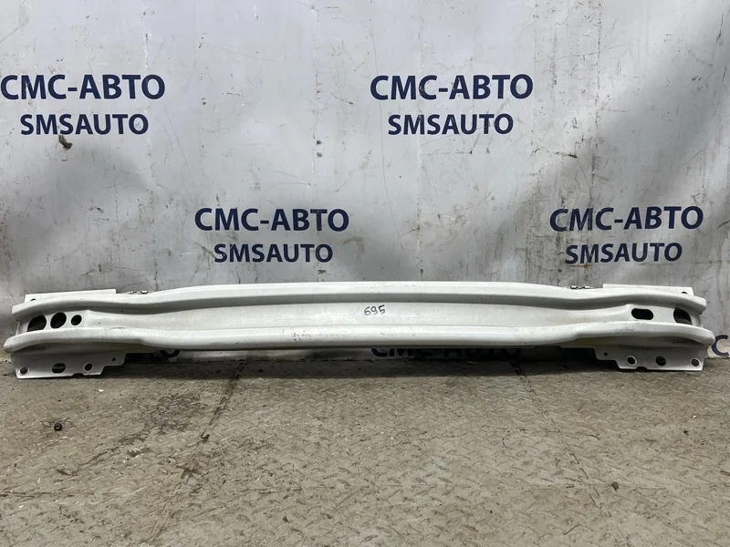 Усилитель бампера Volvo XC60 2014-2017 31283772 ХС60 B5254T12, передний