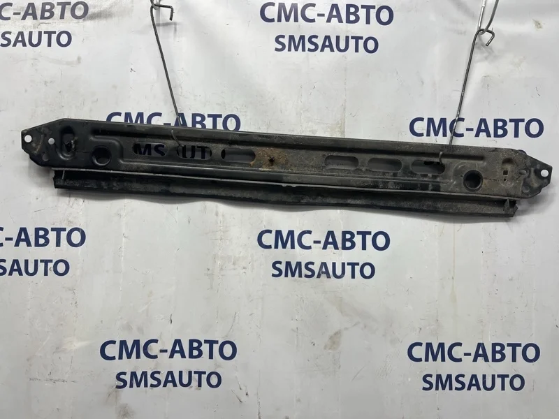 Балка под радиатор Volvo XC60 2014-2017 31368100 ХС60 B5254T12