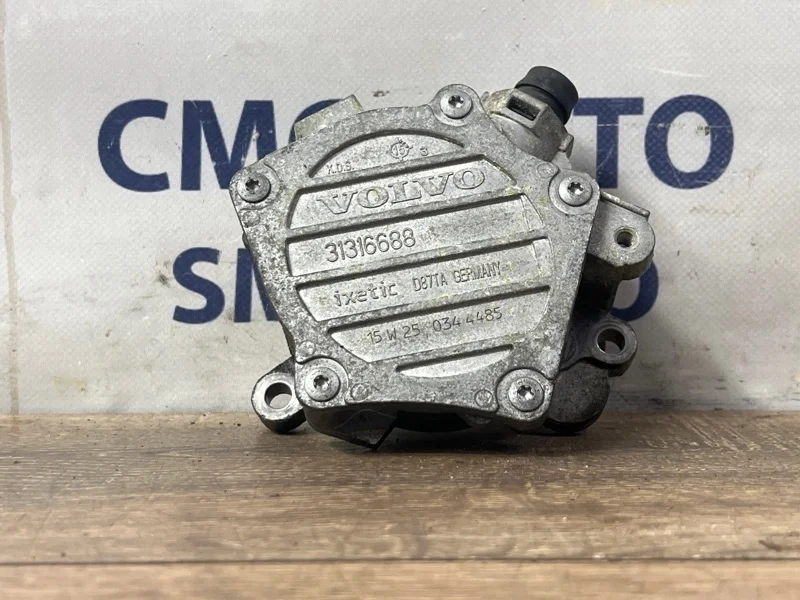 Вакуумный насос Volvo XC60 2014-2017 31316688 ХС60 B5254T12