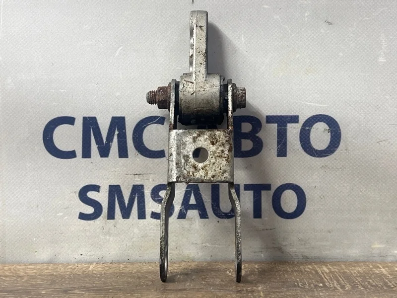 Опора АКПП Volvo XC90 30748810 ХС90 4.4 B8444S