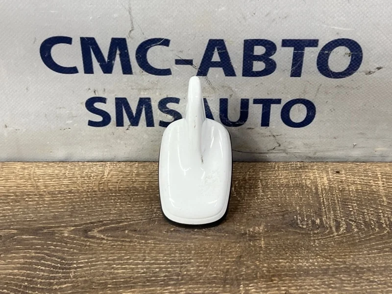 Антенна Audi A6 2014 4G0035503E C7 2.0T CDN