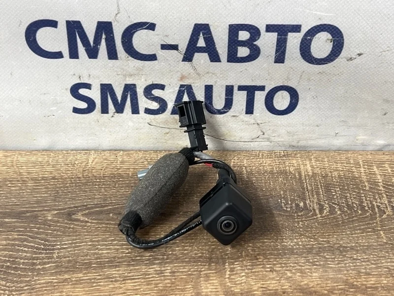 Камера заднего вида Audi A6 2014 8K0980551B C7 2.0T CDN, задняя