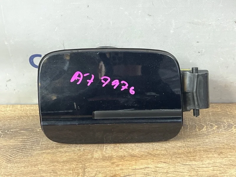 Лючок бензобака Audi A7 2011 4G8809906C C7 3.0 CGW