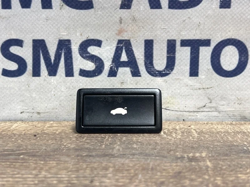 Кнопка багажника Audi A7 2012 3D0959831D C7 3.0 CGW