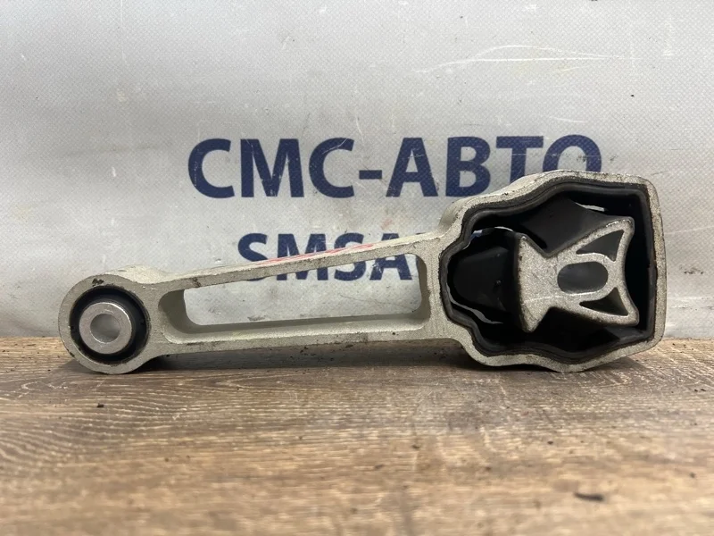 Рычаг Volvo XC60 2014-2017 31430441 ХС60 B5254T12